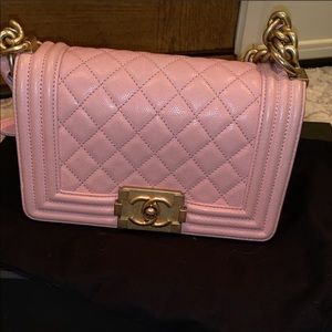 Chanel mini pink boy